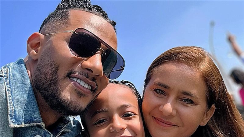 محمد رمضان برفقة