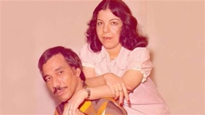 عاش مطاردا ومنعه السادات من الكتابة، قصة حياة أمل دنقل في ذكرى رحيله الـ 40