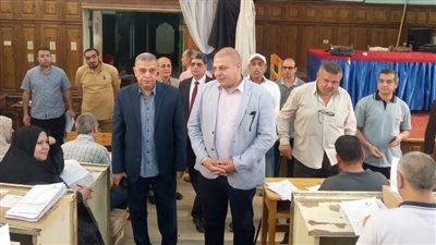 وكيل مديرية تعليم الدقهلية يتفقد كنترول الشهادة الإعدادية (صور)