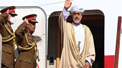 سلطان عمان يهنئ السيسي بفوزه في الانتخابات الرئاسية