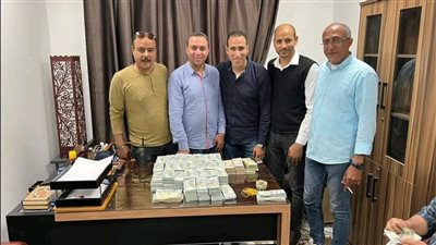 جمارك السلوم تضبط محاولة تهريب كمية كبيرة من النقد الأجنبي