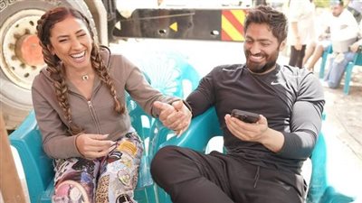 تامر حسني رفقة دينا الشربيني فى كواليس فيلمه الجديد تاج (صور)