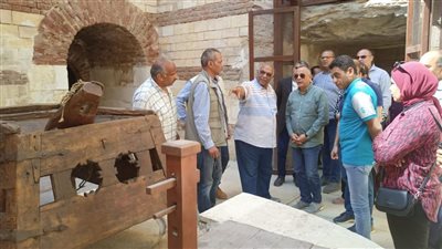 أمين الأعلى للآثار يتفقد مشروعات الترميم لـ 3 مواقع بالقاهرة التاريخية