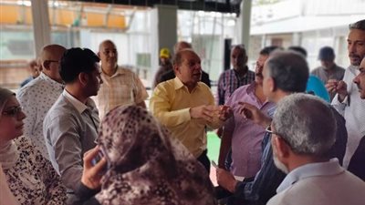 مناخ بورسعيد: حملات مكثفة لإزالة التعديات على أملاك الدولة بمجمع المطاعم (صور)