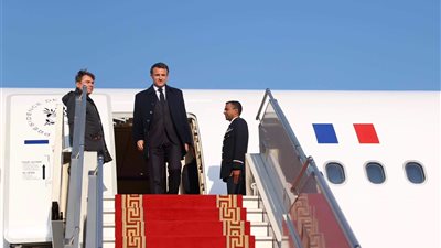 ماكرون يسافر إلى دولة لم يزرها رئيس فرنسي من قبل (صور)