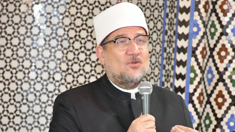 وزير الأوقاف الدكتور