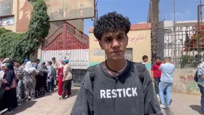 طلاب الشهادة الإعدادية بالجيزة عن امتحان الهندسة: الامتحان سهل بس فيه تريكات صعبة  (فيديو)