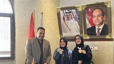 المدرسة المصرية بالدوحة تكرم طلابها الفائزين بمنافسات البرنامج الأولمبي للمدارس بدولة قطر