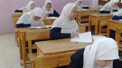 الأزهر عن امتحانات الشهادتين الابتدائية والإعدادية: تسير دون شكاوى (صور)