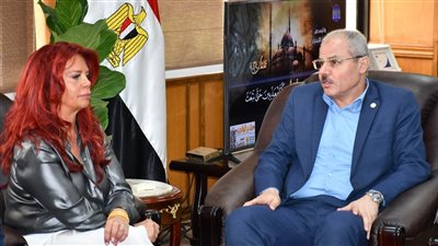 رئيس جامعة القناة يستقبل مساعد نائب رئيس AT&T العالمية