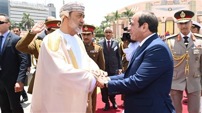  السيسي يهنئ سلطان عمان بمناسبة الاحتفال بذكرى اليوم الوطني