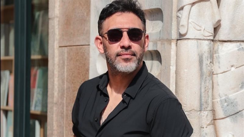 عمرو مصطفى،فيتو