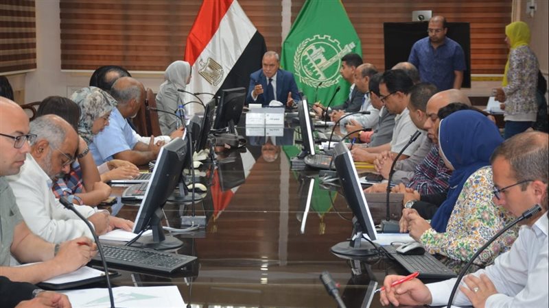 محافظ القليوبية خلال