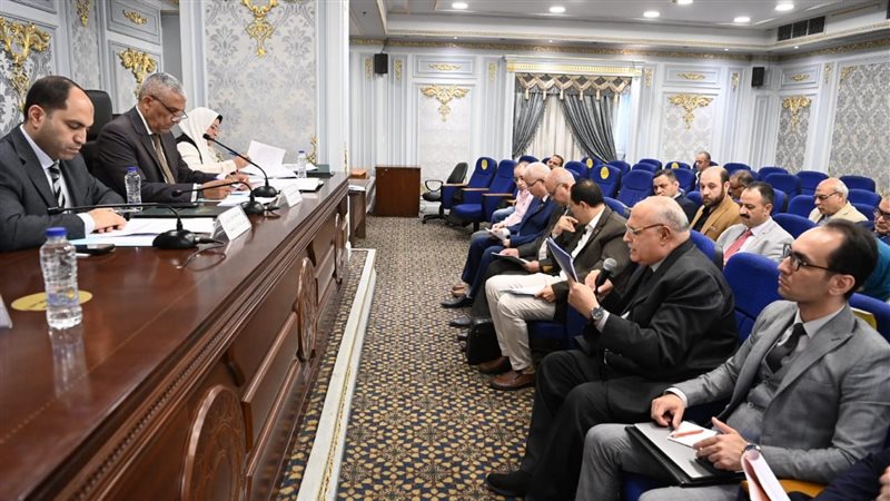 اجتماع لجنة الإدارة