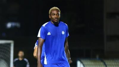 الدوري المصري، سموحة يتقدم على الإسماعيلي بهدف أجايي في الشوط الأول من المباراة