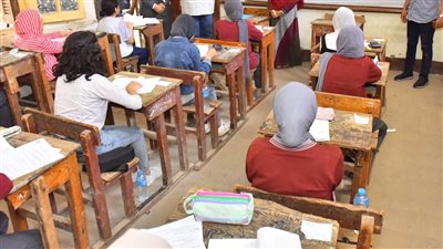  وكيل تعليم البحر الأحمر: لا شكاوى من امتحانات الشهادة الإعدادية 