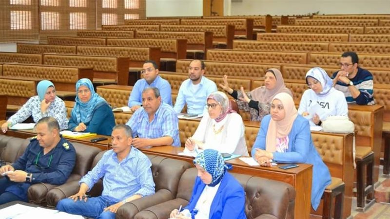 اجتماع لمتابعة الموقف