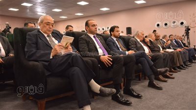 الإصلاح والتنمية: التشريعات وفتح الطريق للمطور الصناعي