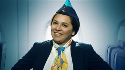 مربوحة تروج لأحدث أعمالها المسرحية بعنوان على وضع الطيران