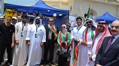 رئيس جامعة الإسكندرية يفتتح معرض التراث الثقافي للجاليات والطلاب الوافدين بالجامعة 