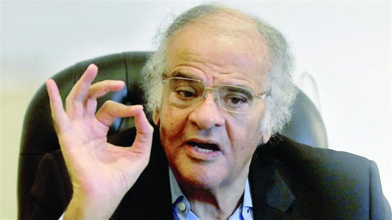 ممدوح عباس، فيتو
