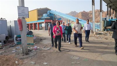 وزيرة البيئة تتفقد مصنع تدوير المخلفات بشرم الشيخ (صور)