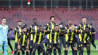 أحمد حجازي يقود اتحاد جدة أمام الباطن بالدوري السعودي 
