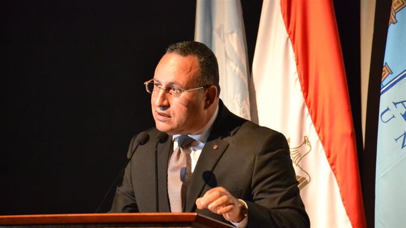  رئيس جامعة الإسكندرية،فيتو
