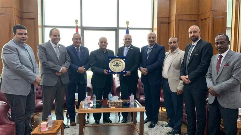 اتحاد عمال مصر، فيتو