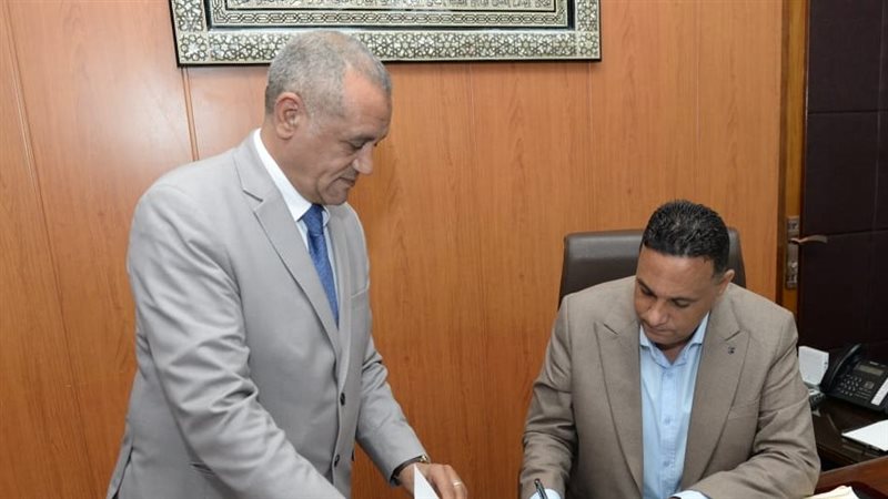محافظ الدقهلية ووكيل