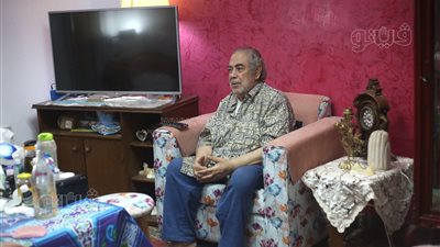 صبري عبد المنعم يحكي لـ فيتو تفاصيل تعرضه للنصب: عشرة عمري ضحك عليا (فيديو)