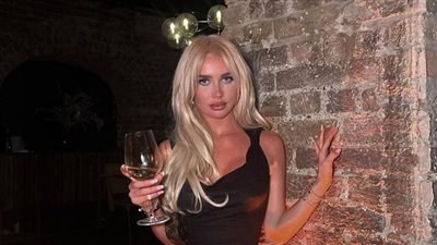 قصة حسناء تسببت في أزمات خطيرة لنجوم في الدوري الإنجليزي، جيلمور وماسون ماونت أبرز ضحاياها