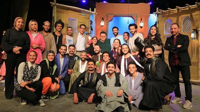 خالد جلال يفتتح عرض ياسين وبهية على المسرح العائم (صور)