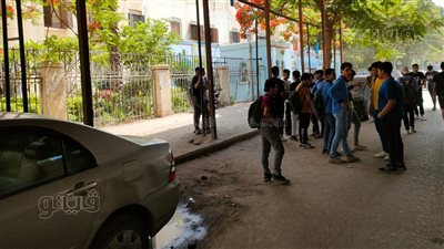 طالب بأولى ثانوي: امتحان الأحياء سهل للي مذاكر (فيديو)