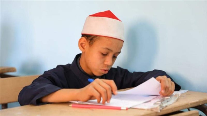 طلاب الشهادة الابتدائية
