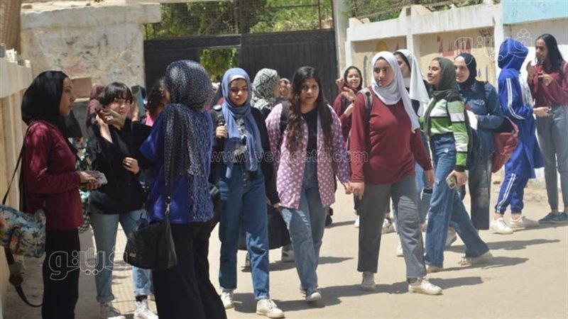 فرحة طلاب إعدادية