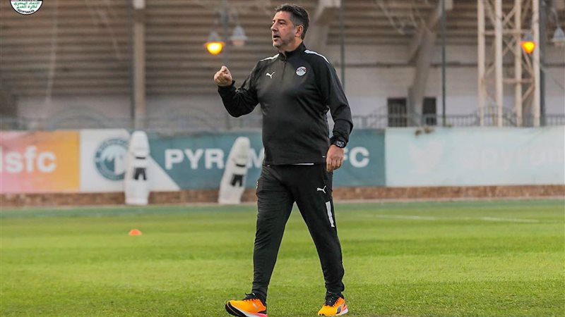 روي فيتوريا المدير