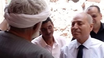 إزالة منطقة الجبانات في المطرية استعدادا لتطويرها (صور)