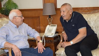 رئيس مجلس إدارة النادي المصري يعتذر لمحافظ بورسعيد: أخطأت في فهم موضوع الاستاد