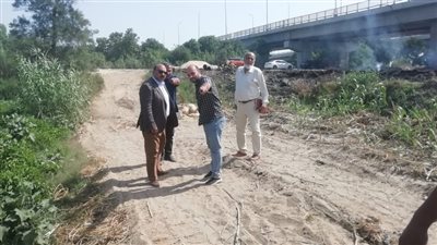 رئيس مياه القناة يتفقد أعمال مشروع تغذية مدينة اللقاحات والأمصال بمياه الشرب (صور)