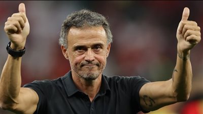 لويس إنريكي يتصدر سباق المرشحين لتدريب باريس سان جيرمان 