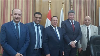 اتحاد الصناعات يناقش أهم معوقات تطبيق قانون إدارة المخلفات 