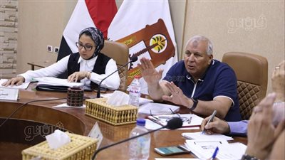 قرارات صارمة من محافظ الوادي الجديد في اجتماع مجلس إدارة صندوق استصلاح الأراضي 