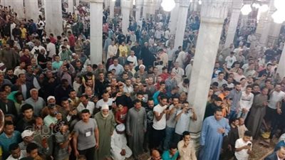 بركة ونور وغفران، مسجد السيد البدوي يصدح بالصلاة على النبي (فيديو)