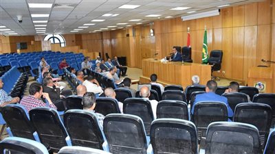 اجتماع دوري لمتابعة الموقف التنفيذي لمشروعات حياة كريمة بالمنيا