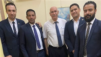 ضبط  ٥٥٠ قرصا مخدرا في حقيبة راكب وجيوب ملابسه بمطار القاهرة