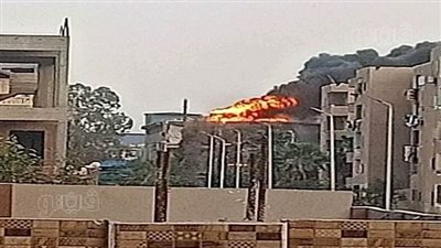 السيطرة على حريق مصنع غزل ونسيج بالشرقية (صور)