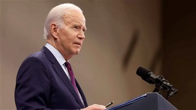 بايدن يأمل في اتفاق وشيك خلال ساعات حول سقف الدين الأمريكي