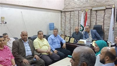 وكيل تعليم سوهاج يتابع امتحانات الدبلومات الفنية بجميع اللجان 