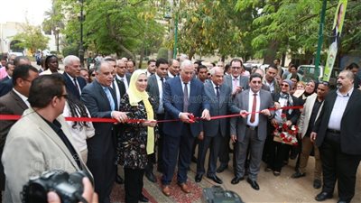 السيد القصير يفتتح معرض زهور الربيع بالمتحف الزراعي (فيديو وصور)